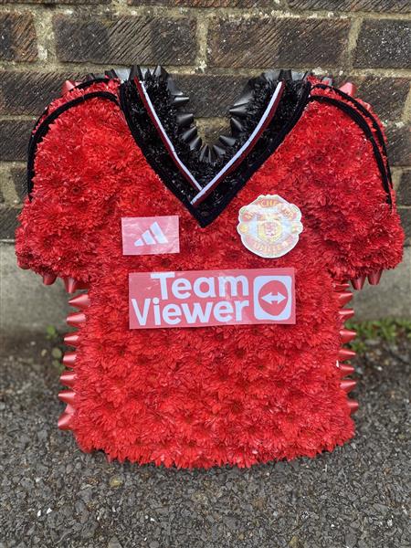 Manchester United Football Shirt | Rays Florist Funeral Tribute