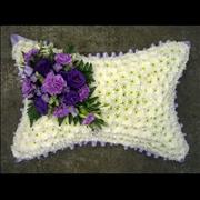 Traditional Based Pillow With Spray