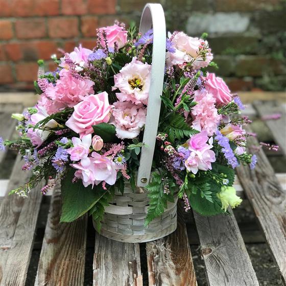 Florist Choice Basket Arrangement | Rays Florist Flower Delivery